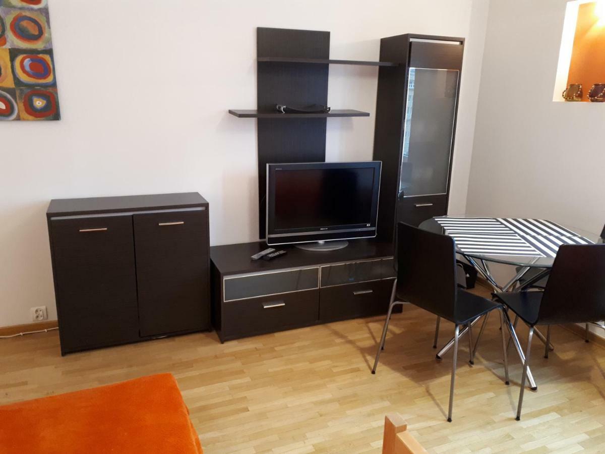 Apartamenty Varsovie Zelazna ภายนอก รูปภาพ